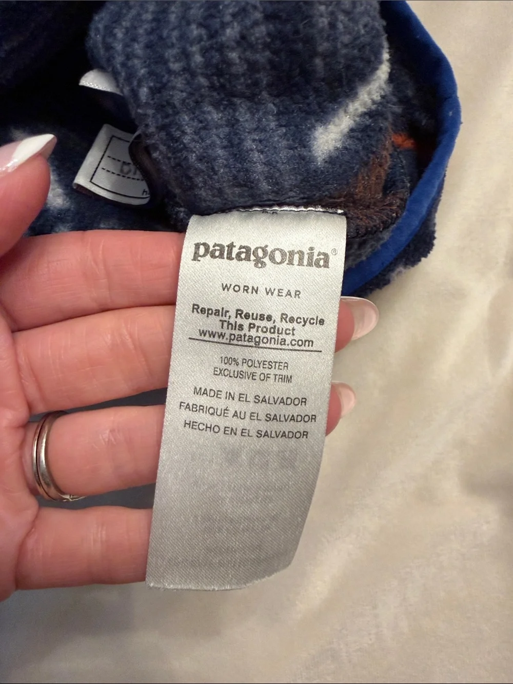 Patagonia Kids' Lightweight Synchilla Snap-T Pullover, sz S (5-6)